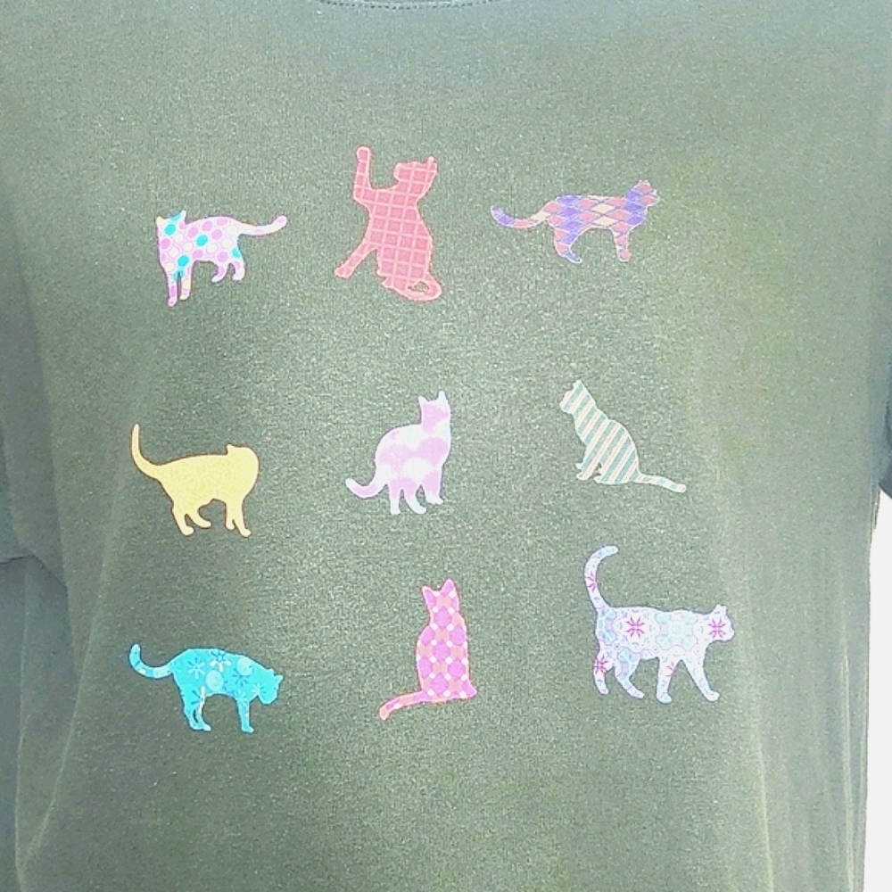 Kitty Cat Tshirt 100% Cotton Army Green Xl Distre… - image 1